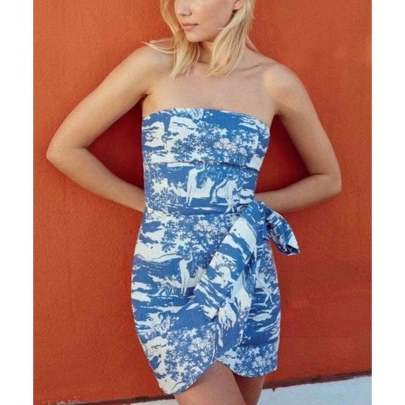 Reformation Dresses & Skirts - NWT Reformation Turnip Dress, Toscana Print, Strapless Wrap, Blue, Size 8